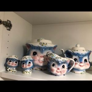 Lefton Miss Priss set